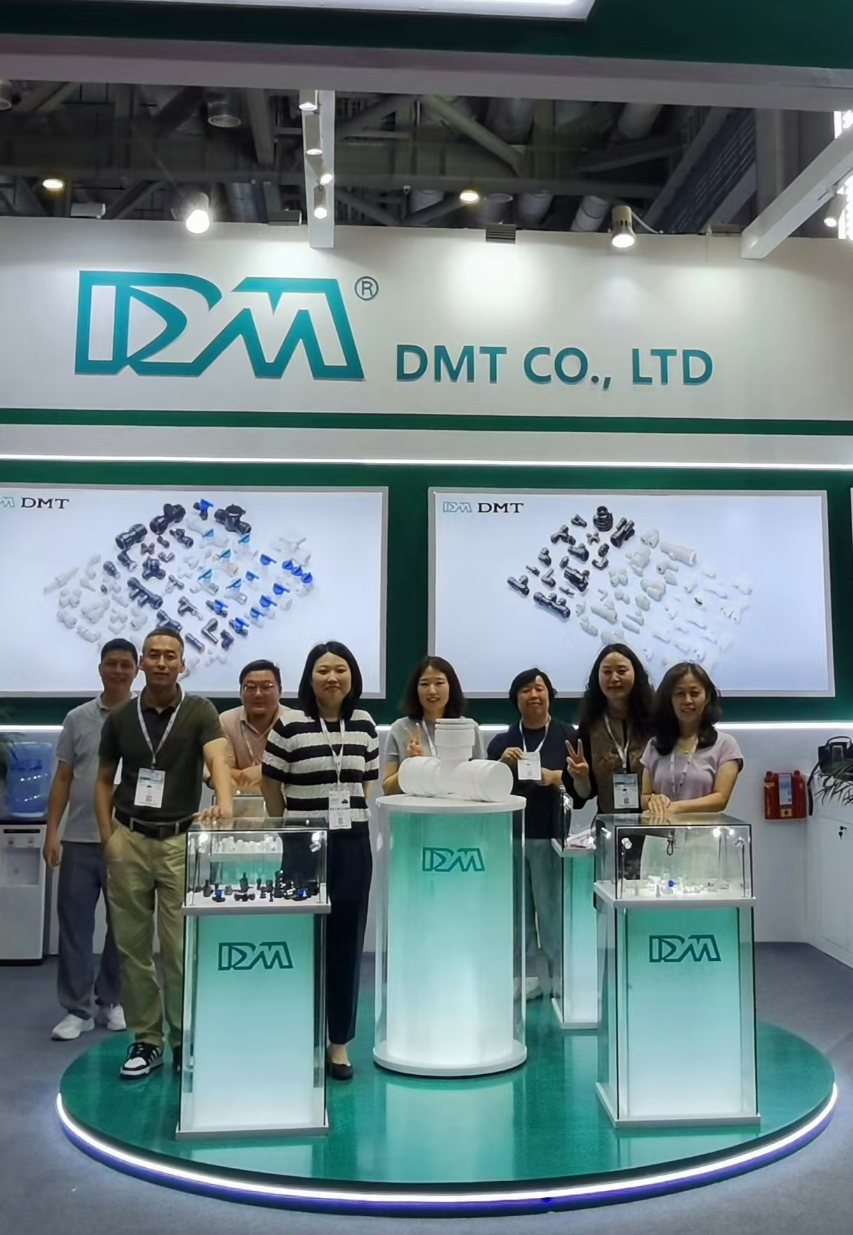 DMT代表及鼎甯团队于2025上海国际水展收官日.jpg